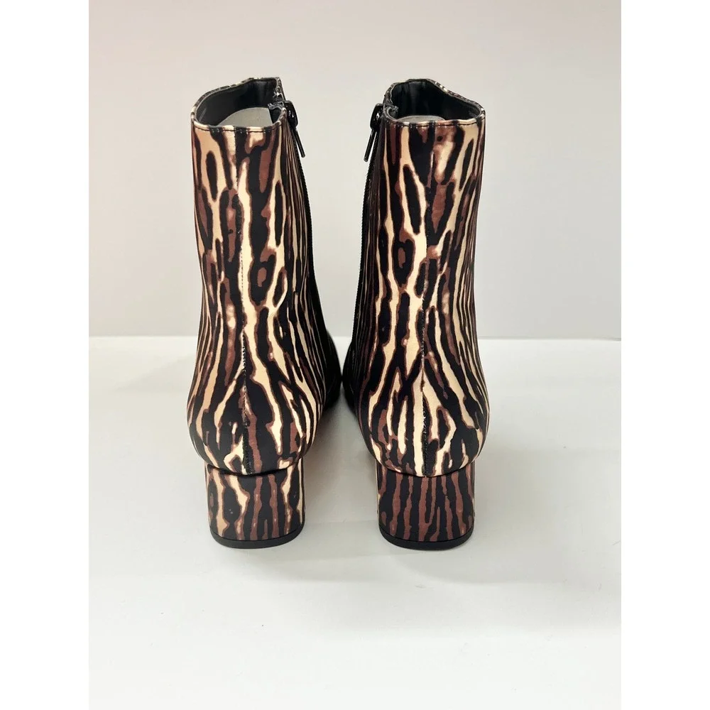 New Katy Perry The Wandering Bootie Liger Animal Multi Print Satin Size 11M/41